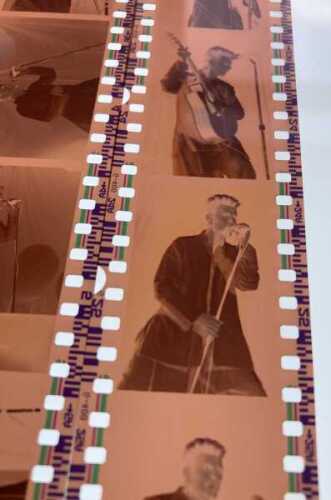 DAVID BOWIE CONCERT PHOTO ARCHIVE WITH COPYRIGHT - 1997