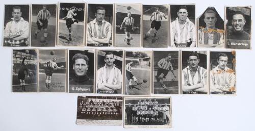 Southampton Football Club. Collection of real photograph postcards including postcards of the teams of 1922/23 and 1948, individual player postcards of Charlie Wayman, George Ephgrave, William Ellerington, Bill Heaton, Bobby Veck, Bill Rochford, Gorge Lew