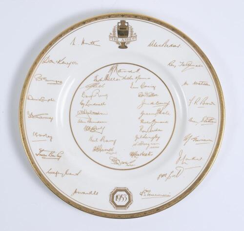 The Ashes&rsquo; England v Australia 1953. Magnificent Royal Worcester bone china plate produced by the factory to commemorate the Ashes series in England 1953. The plate bears the printed signatures in gold of the England and the Australian touring teams plus 
