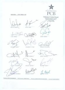 Pakistan &lsquo;World Cup&rsquo; 1999. Autograph sheet signed by eighteen of the members of the Pakistan touring party. Signatures include Wasim Akram (Cpt), Moin Khan, Malik, Waqar, Anwar, Mustaq Ahmed, Ul Haq, Afridi, Razzaq, Youhana, Shoaib Aktar etc. Good conditi