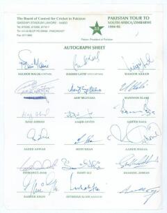 Pakistan tour to South Africa and Zimbabwe 1994/95. Official autograph sheet signed by seventeen of the eighteen members of the Pakistan touring party. Signatures include Saleem Malik (Captain), Asif Mujtaba, Rashid Latif, Wasim Akram, Ejaz Ahmed, Saeed A