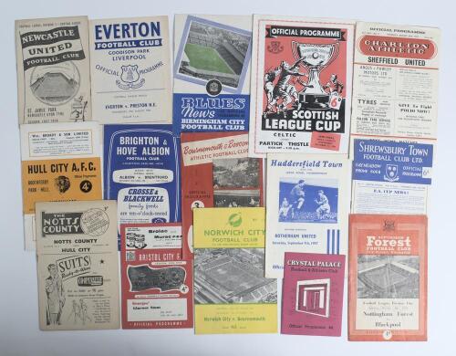 Football programmes 1950s. A mixed bag of forty match programmes including Celtic v Partick Thistle, Scottish League Cup Semi-final, Ibrox, 1st October 1958. Others, all English League, include Newcastle United, Everton, Hull City, Notts County, Bristol C