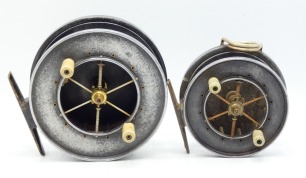 An Allcock Aerial Popular 4 &frac12;" centre pin reel, caged and six spoked drum with twin xylonite handles, solid flanges and twin release/regulator forks, brass foot, rear sliding optional check button and bar spring check mechanism, 1940's and a similar 3 &frac12;"