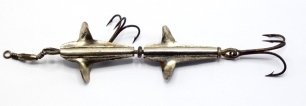 A scarce Humphries patent Double Devon 3" bait, the white metal bait with two hollow minnow shaped body sections, each with twin head vanes, painted decoration and front section with side mounted treble hook, central revolving spindle with rear treble ho