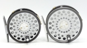 A good Hardy Featherweight trout fly reel, ebonite handle, alloy foot, wo screw spring drum latch, milled rim tension screw and dual compensating check mechanism, two screw nickel silver "U" shaped line guide, little used condition, in original cream car