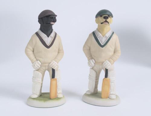 &lsquo;Black and Yellow Labrador batsmen&rsquo;. Robert Harrop Designs &lsquo;Doggie People&rsquo; CC36A figures of a batsman labrador wearing a cap with bat in paw, one black and one. Both 5.5&rdquo; tall. Sold with &lsquo;Boxer dog bowler&rsquo;. Robert Harrop Designs &lsquo;Doggie People&rsquo; &lsquo;Over the