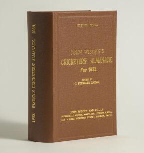 Wisden Cricketers&rsquo; Almanack 1933. Willows hardback reprint (2010) in dark brown boards with gilt lettering. Limited edition 269/500. Very good condition