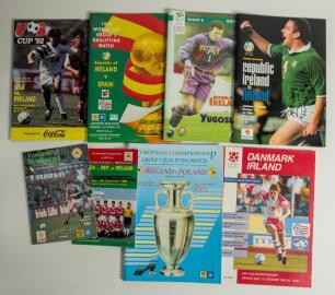 Republic of Ireland home international programmes 1986-2010. A good selection of twenty one programmes, mainly official, for international matches played in Dublin unless stated. Includes World Cup qualifiers v Denmark, Copenhagen 1992, v Spain 1993. Worl