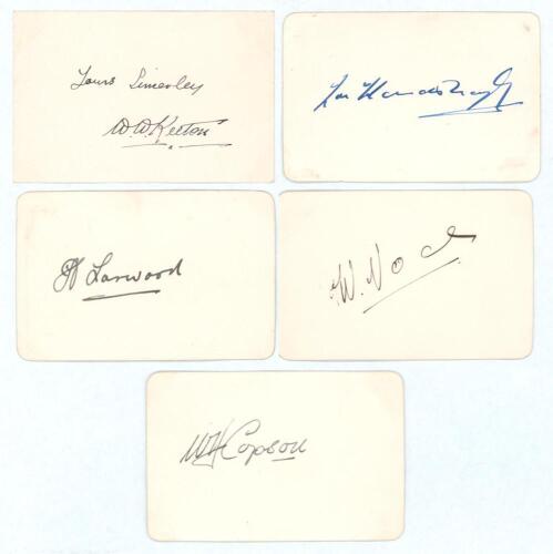 Nottinghamshire C.C.C. 1930s. Five small white cards, four of which are very nicely signed individually in ink by a Nottinghamshire player. Signatures are Walter Keeton, Joe Hardstaff Jnr., Harold Larwood, and Bill Voce. The other signature is Bill Copson